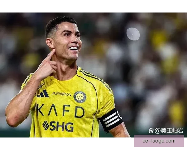 C罗沙特联赛斩35球夺金靴米特罗维奇28球紧随展高效进球能力
